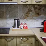 N'baz - Pedonale, Appartement