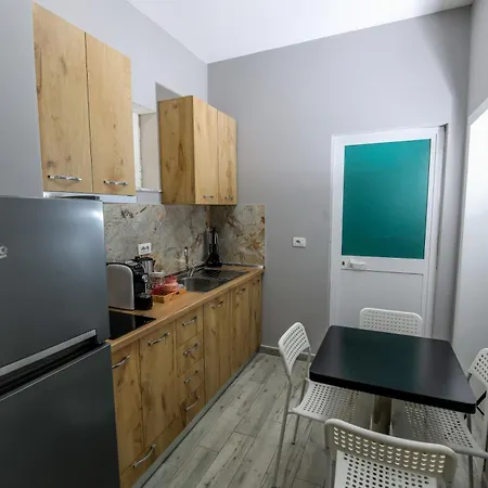 N'baz - Pedonale, Shkodër