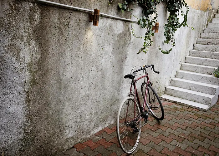 N'baz - Pedonale, 아파트 *