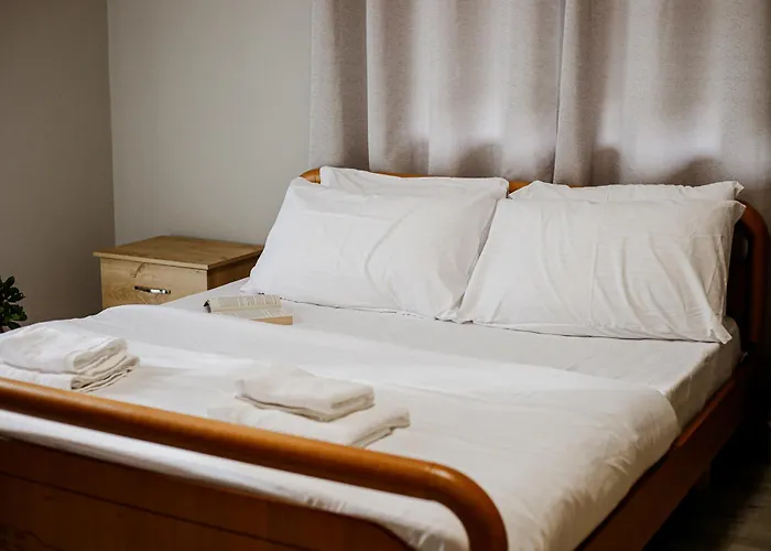 N'baz - Pedonale, 아파트