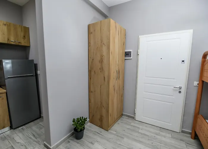 N'baz - Pedonale, Apartamento *