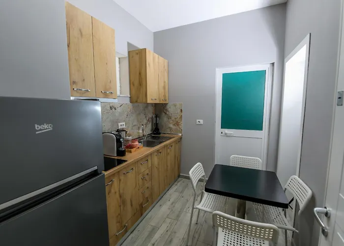 N'baz - Pedonale, Shkodër